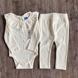 Old Navy Cream Ribbed Ruffle Neck Baby Matching Set